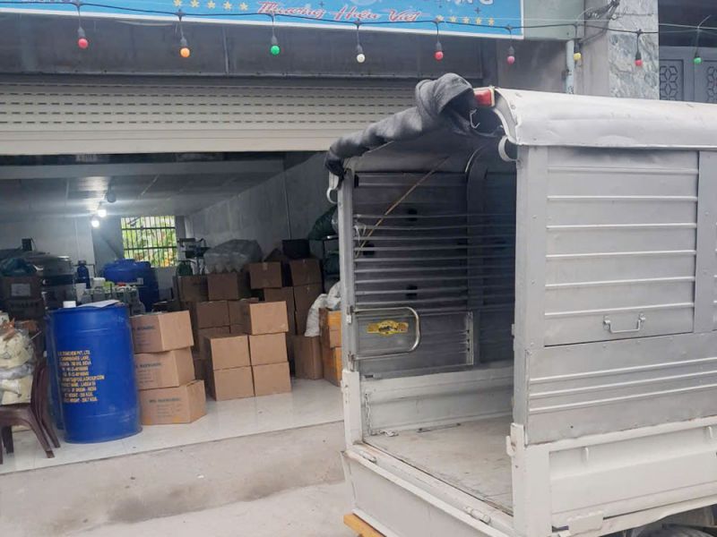 nha-xuong-cty-duc-hien-07.jpg nha-xuong-cty-duc-hien-07.jpg